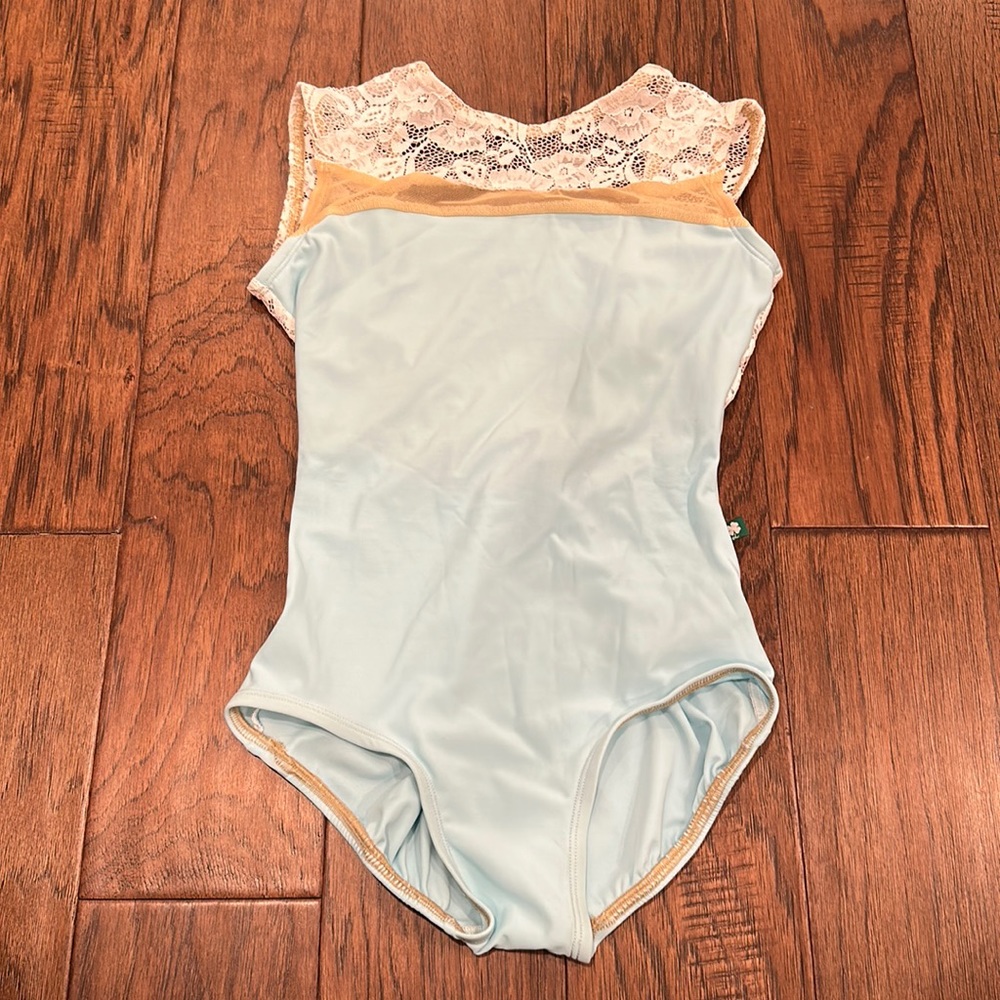 Luckyleo eclipse style in sky blue with white lace in size medium.